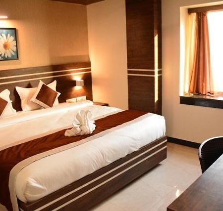 The Suncity Bhubaneswar Exteriör bild