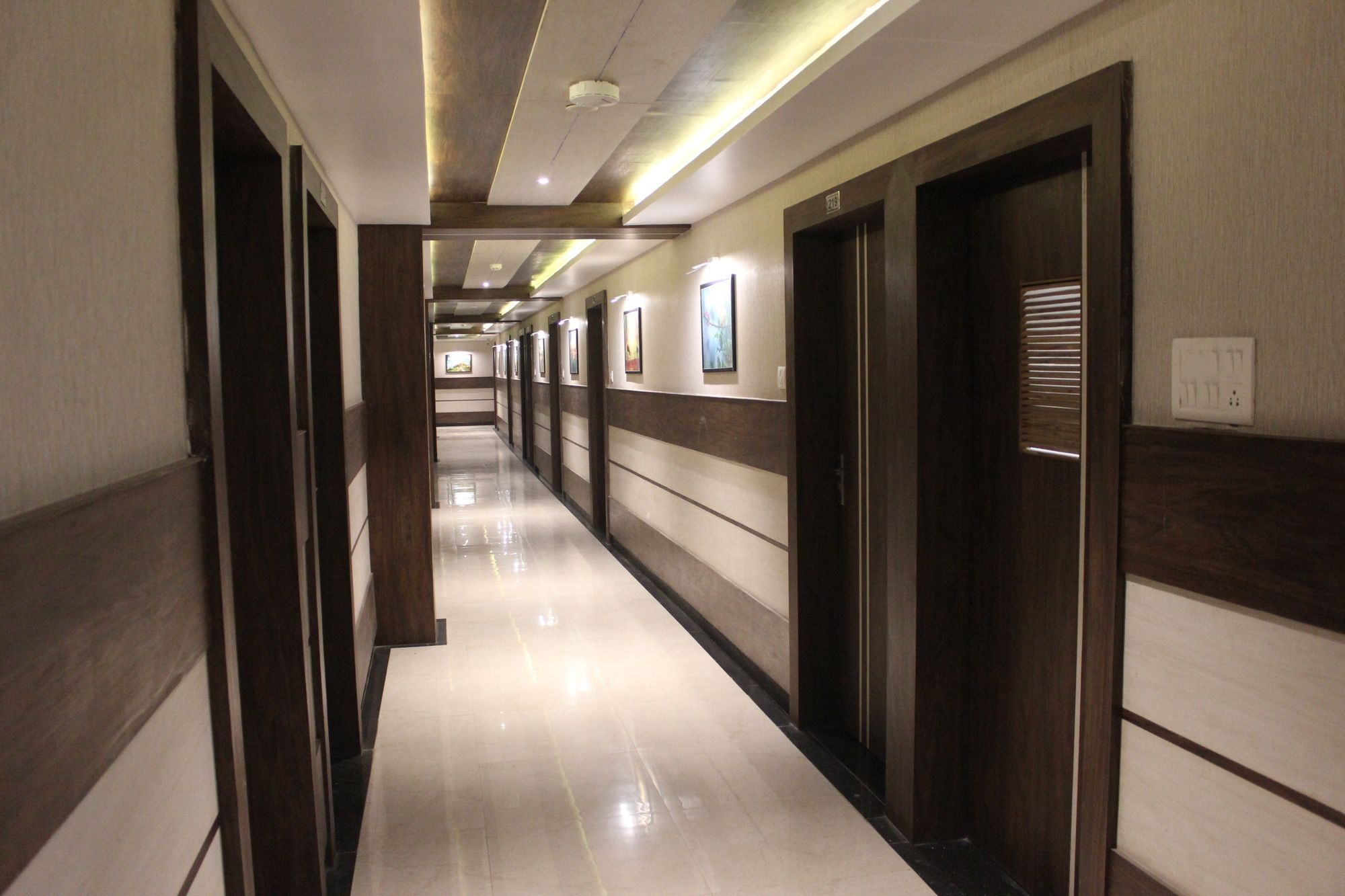 The Suncity Bhubaneswar Exteriör bild